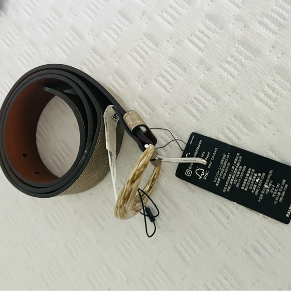 Ralph Lauren Leather Crescent Buckle Metallic Wide Belt L. 100% Cow Leather. main image 11